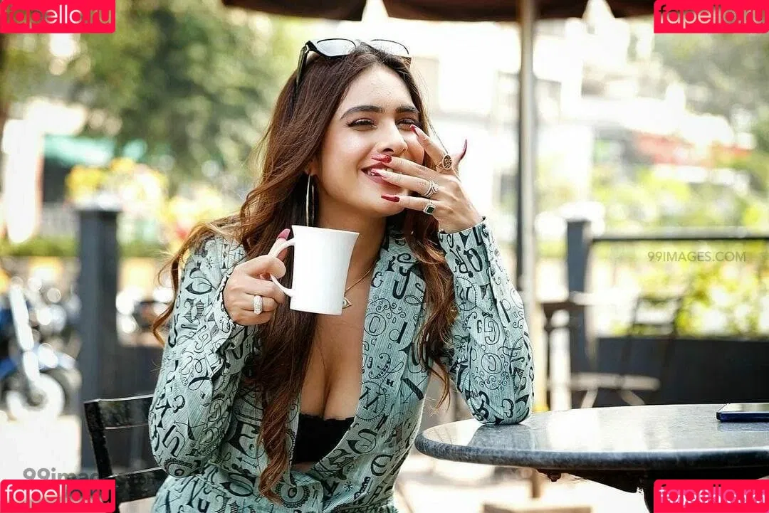 Neha Malik Onlyfans Photo Gallery 