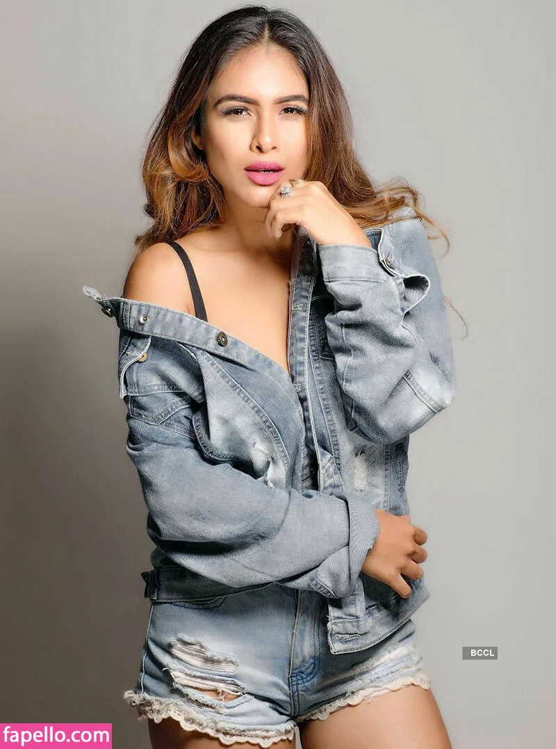 Neha Malik Onlyfans Photo Gallery 