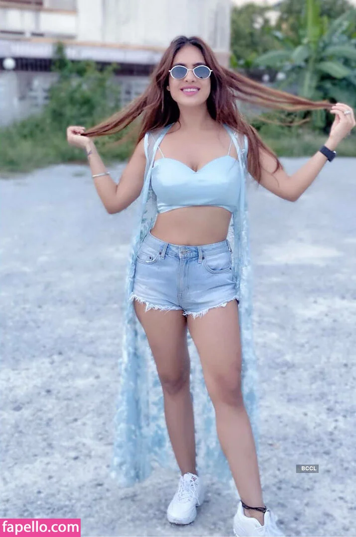 Neha Malik Onlyfans Photo Gallery 