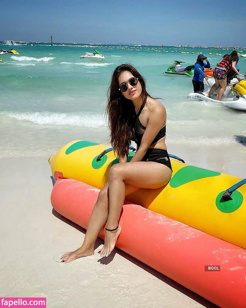 Neha Malik Onlyfans Photo Gallery 