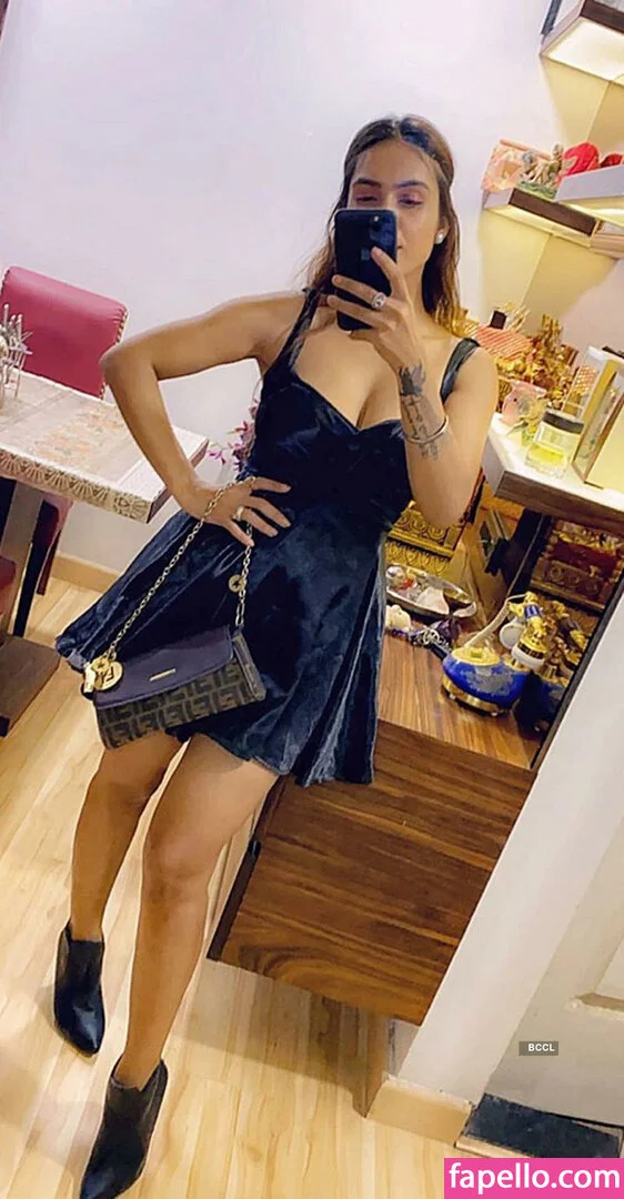 Neha Malik Onlyfans Photo Gallery 