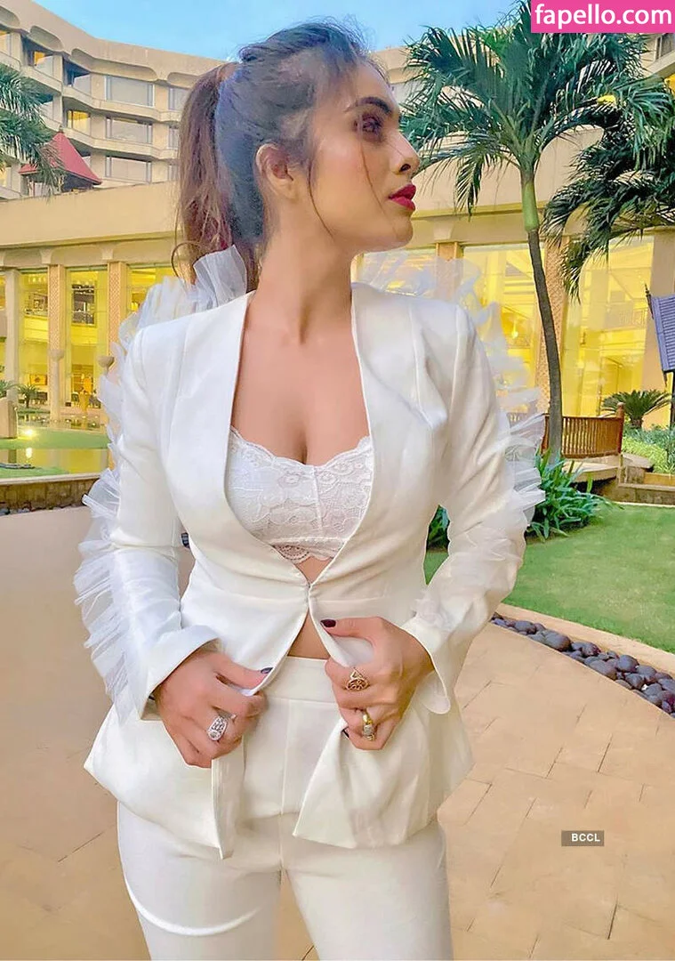Neha Malik Onlyfans Photo Gallery 