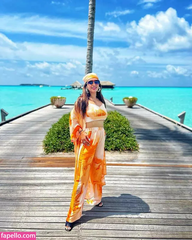 Neha Malik Onlyfans Photo Gallery 