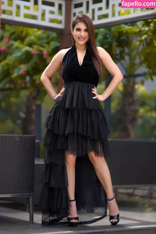 Neha Malik Onlyfans Photo Gallery 