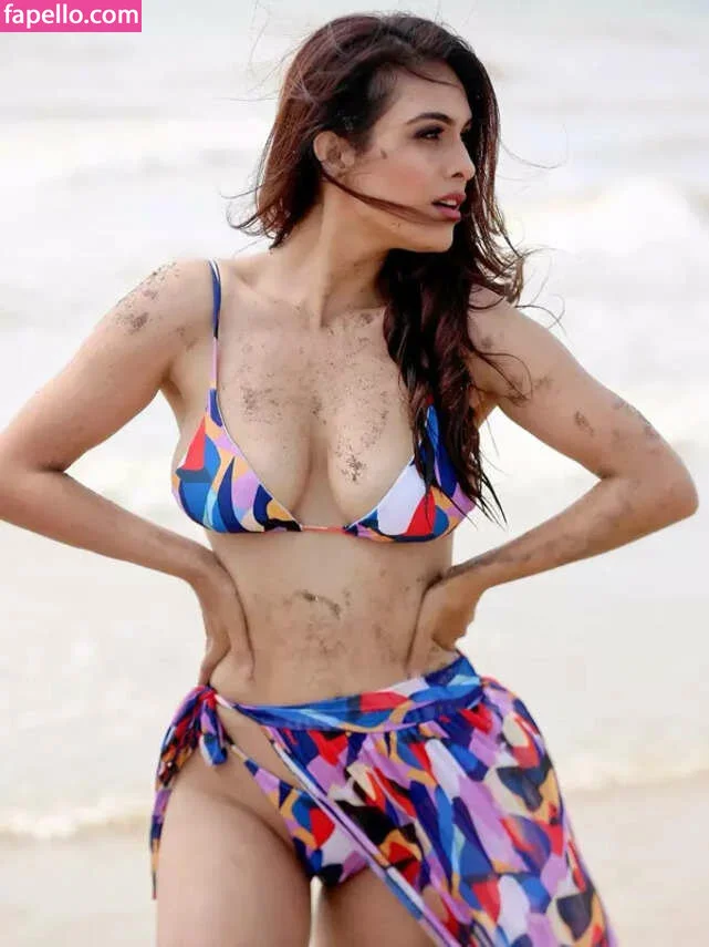 Neha Malik Onlyfans Photo Gallery 
