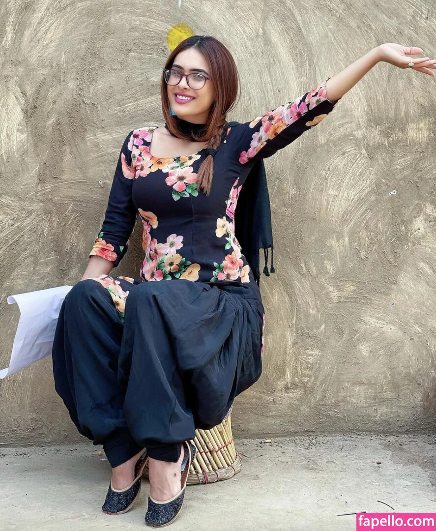 Neha Malik Onlyfans Photo Gallery 