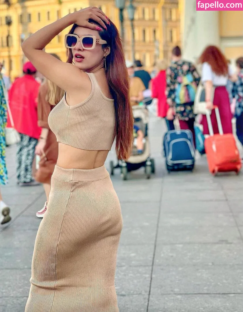 Neha Malik Onlyfans Photo Gallery 