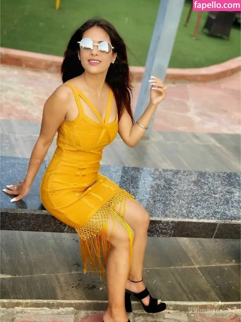 Neha Malik Onlyfans Photo Gallery 