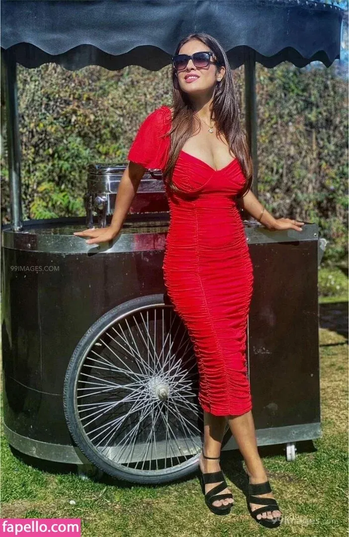 Neha Malik Onlyfans Photo Gallery 