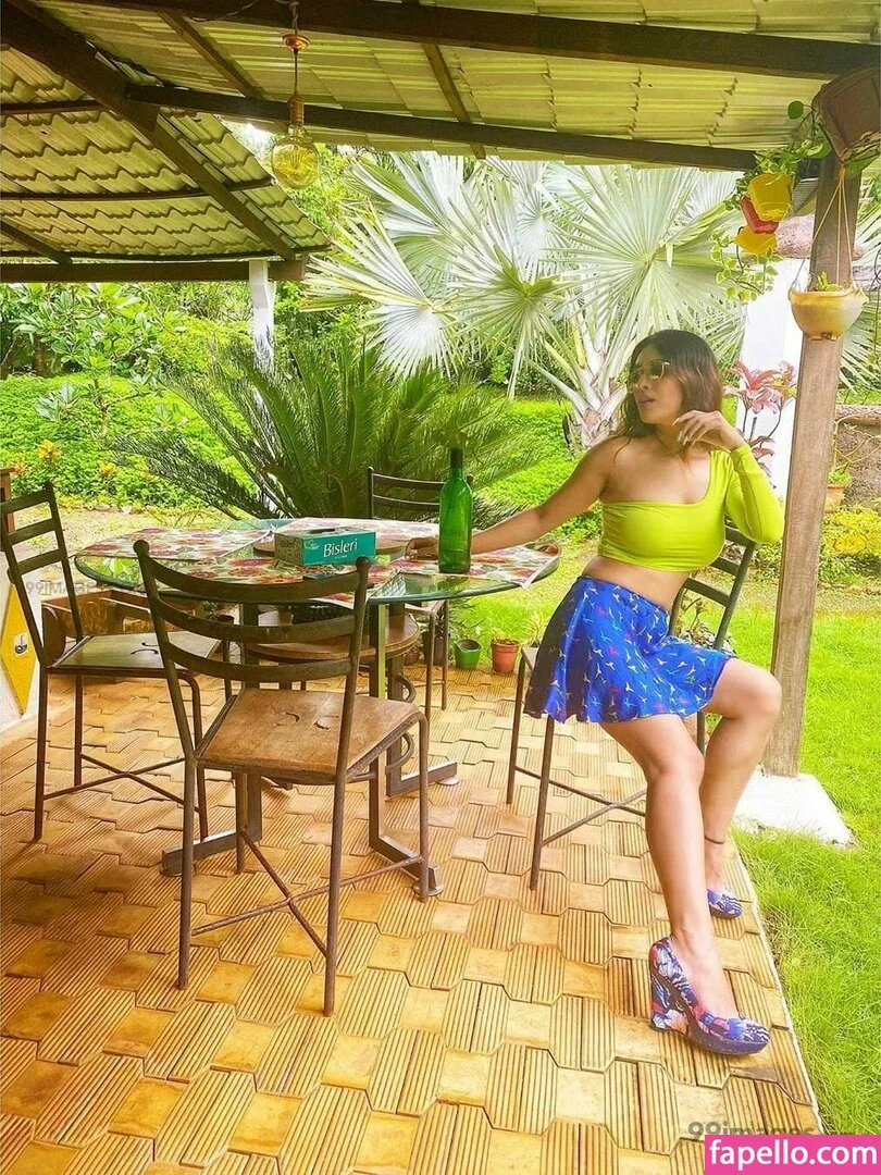 Neha Malik Onlyfans Photo Gallery 