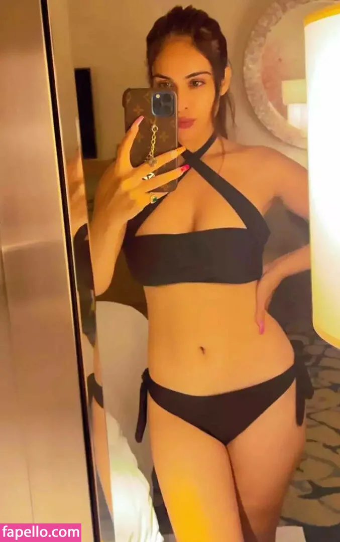 Neha Malik Onlyfans Photo Gallery 