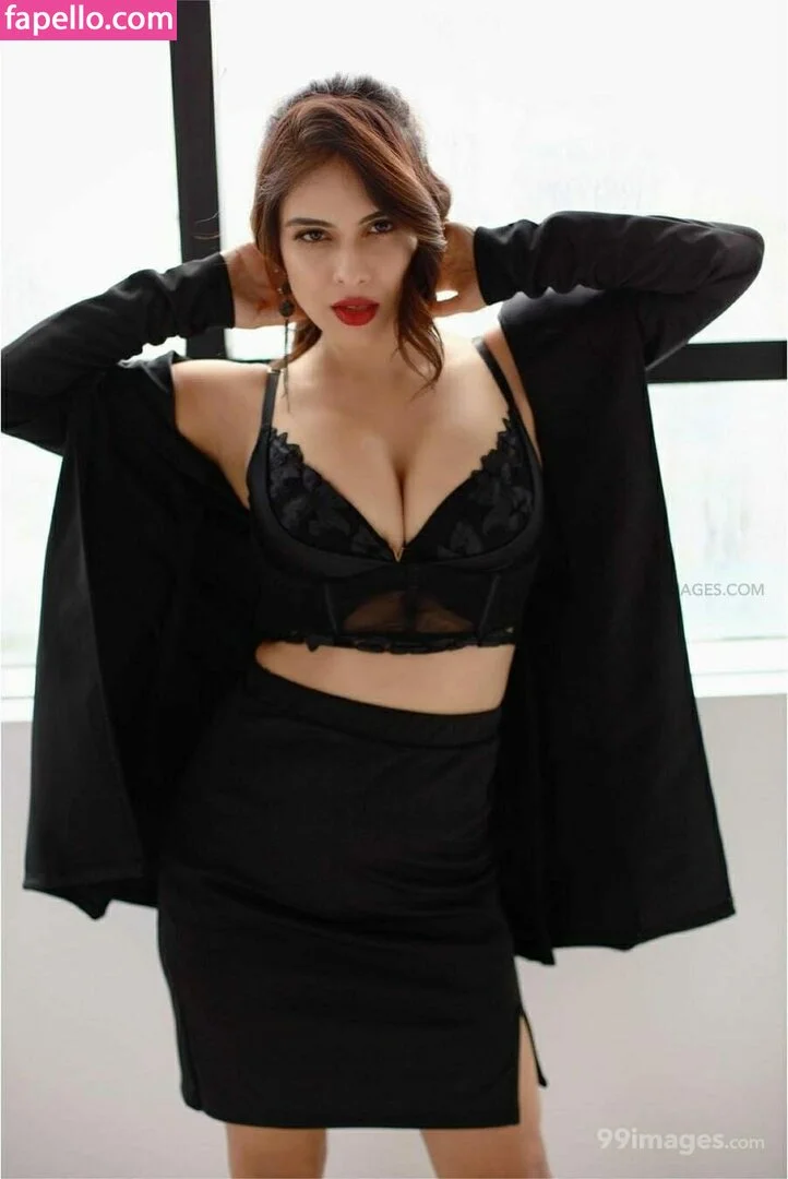 Neha Malik Onlyfans Photo Gallery 