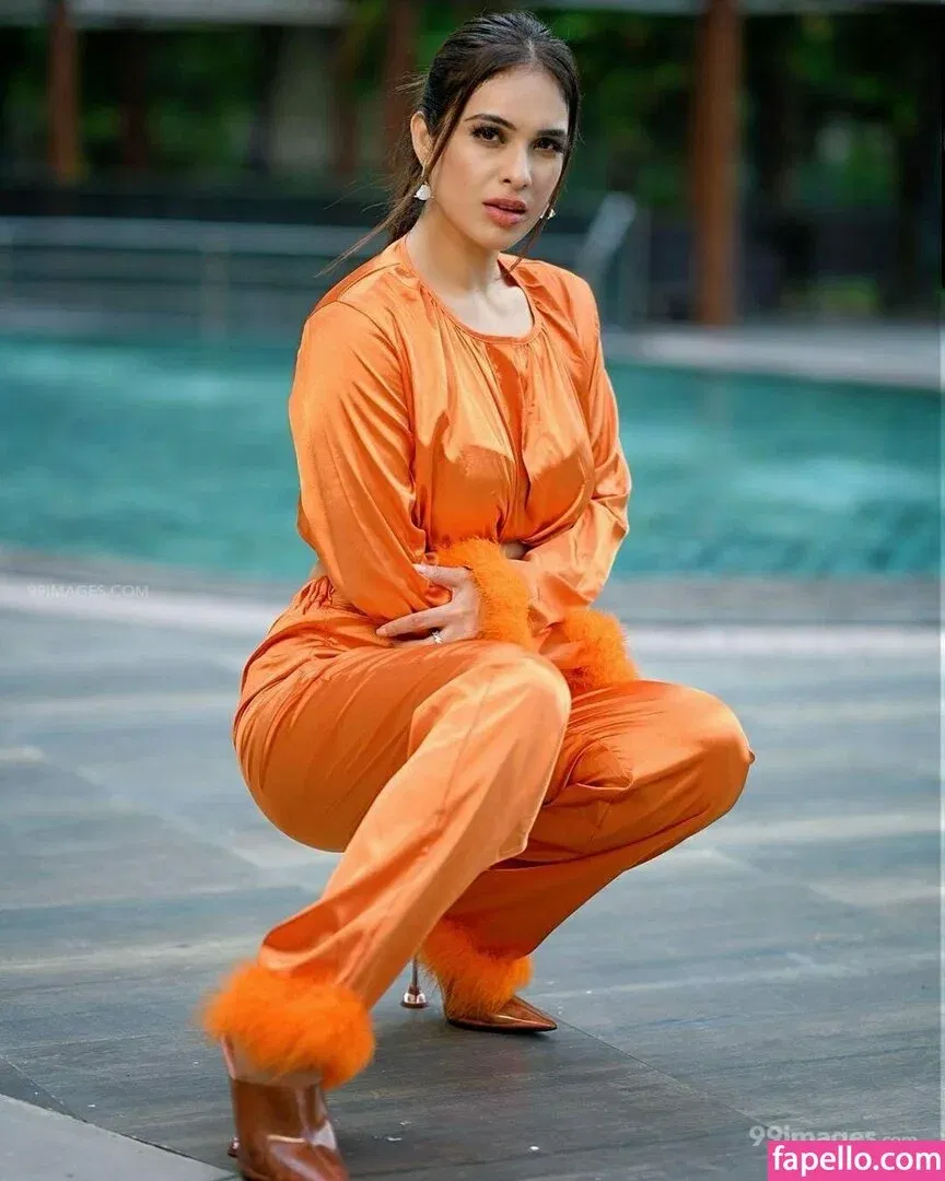 Neha Malik Onlyfans Photo Gallery 