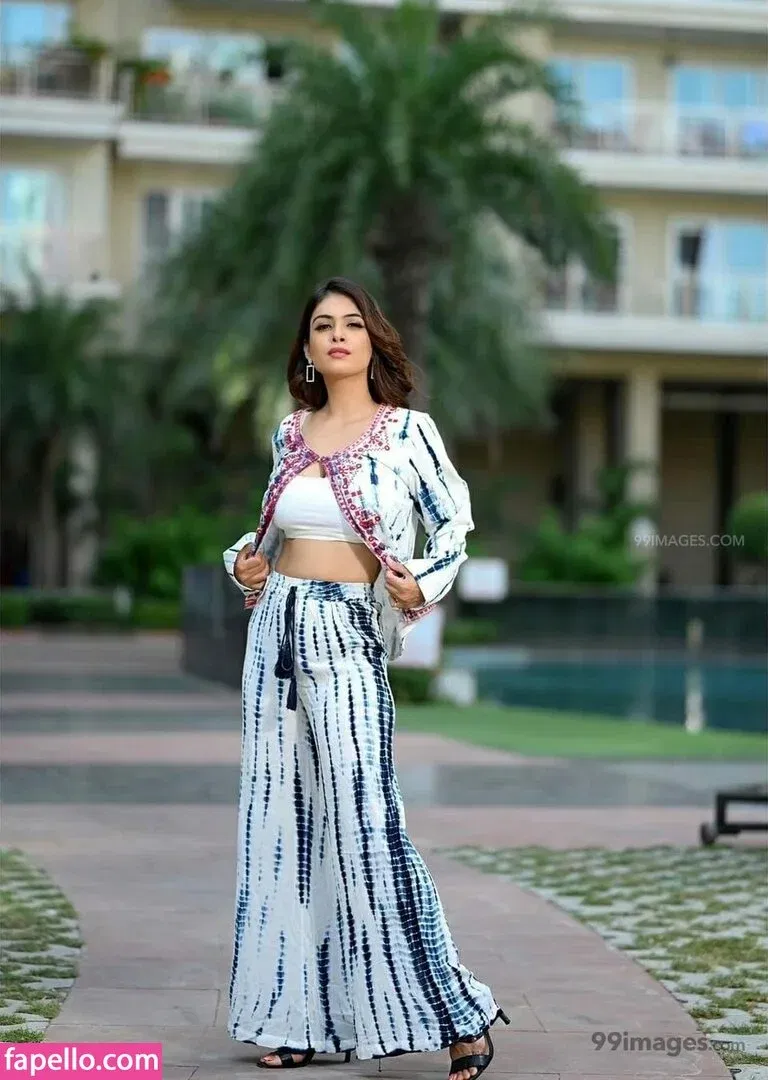 Neha Malik Onlyfans Photo Gallery 