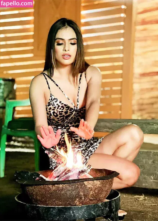 Neha Malik Onlyfans Photo Gallery 