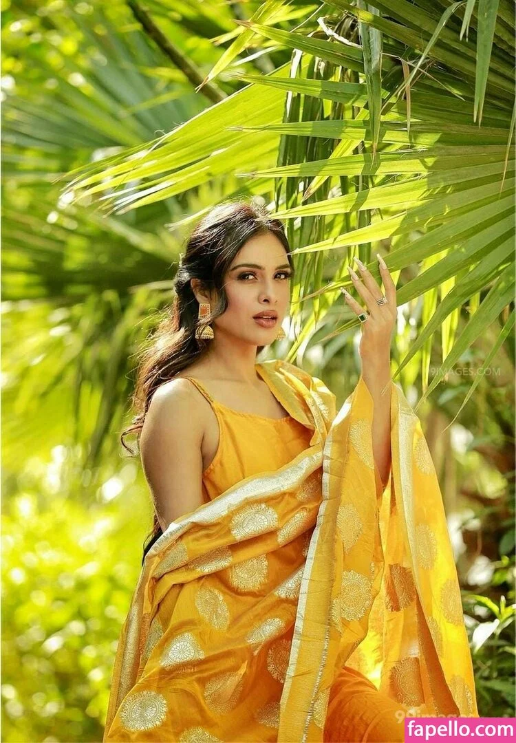 Neha Malik Onlyfans Photo Gallery 