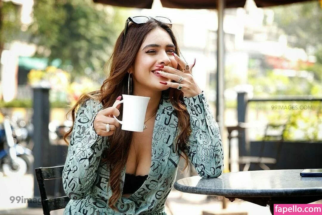 Neha Malik Onlyfans Photo Gallery 