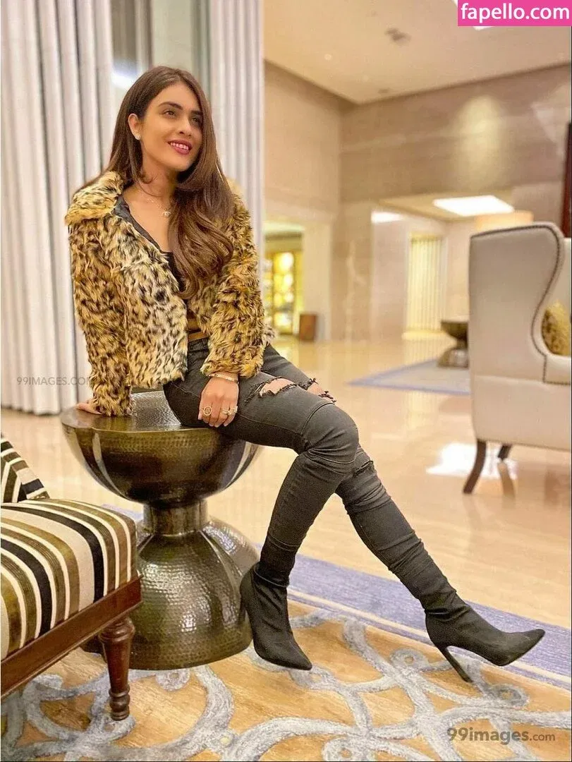 Neha Malik Onlyfans Photo Gallery 