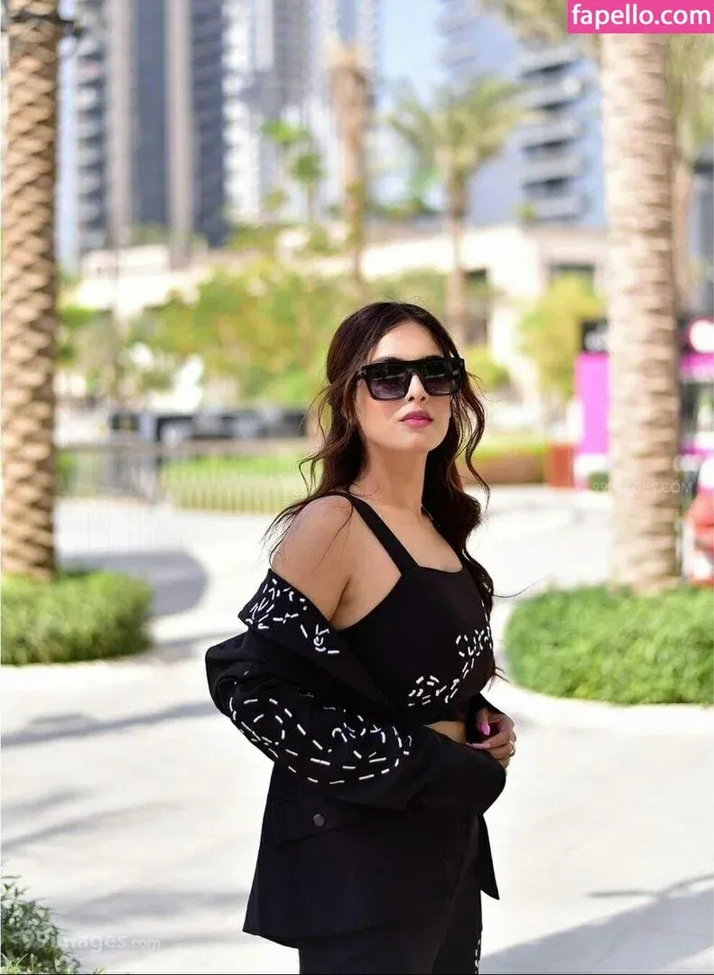 Neha Malik Onlyfans Photo Gallery 