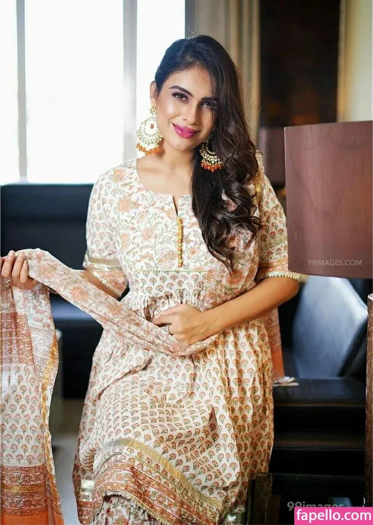 Neha Malik Onlyfans Photo Gallery 