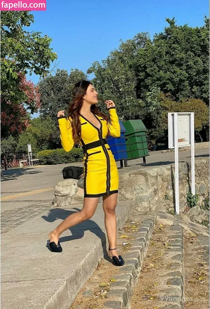 Neha Malik Onlyfans Photo Gallery 