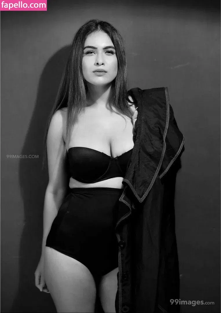 Neha Malik Onlyfans Photo Gallery 