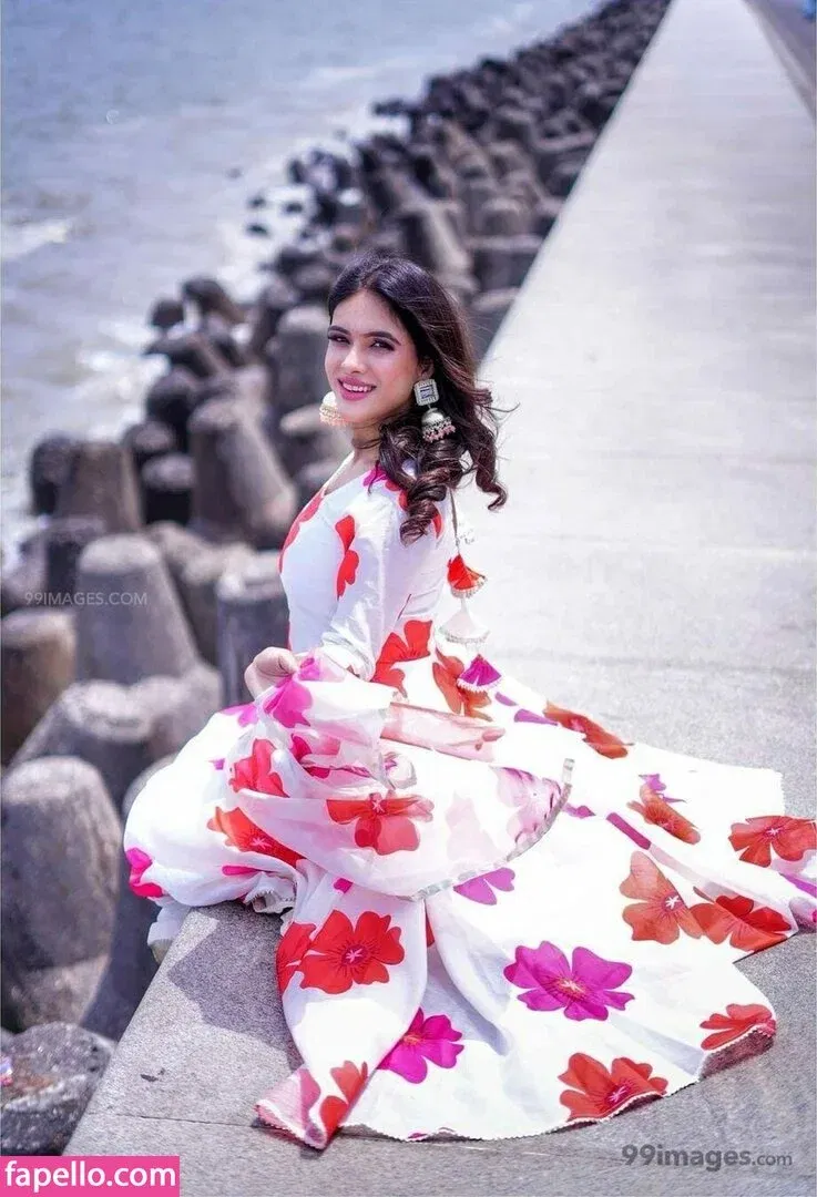 Neha Malik Onlyfans Photo Gallery 