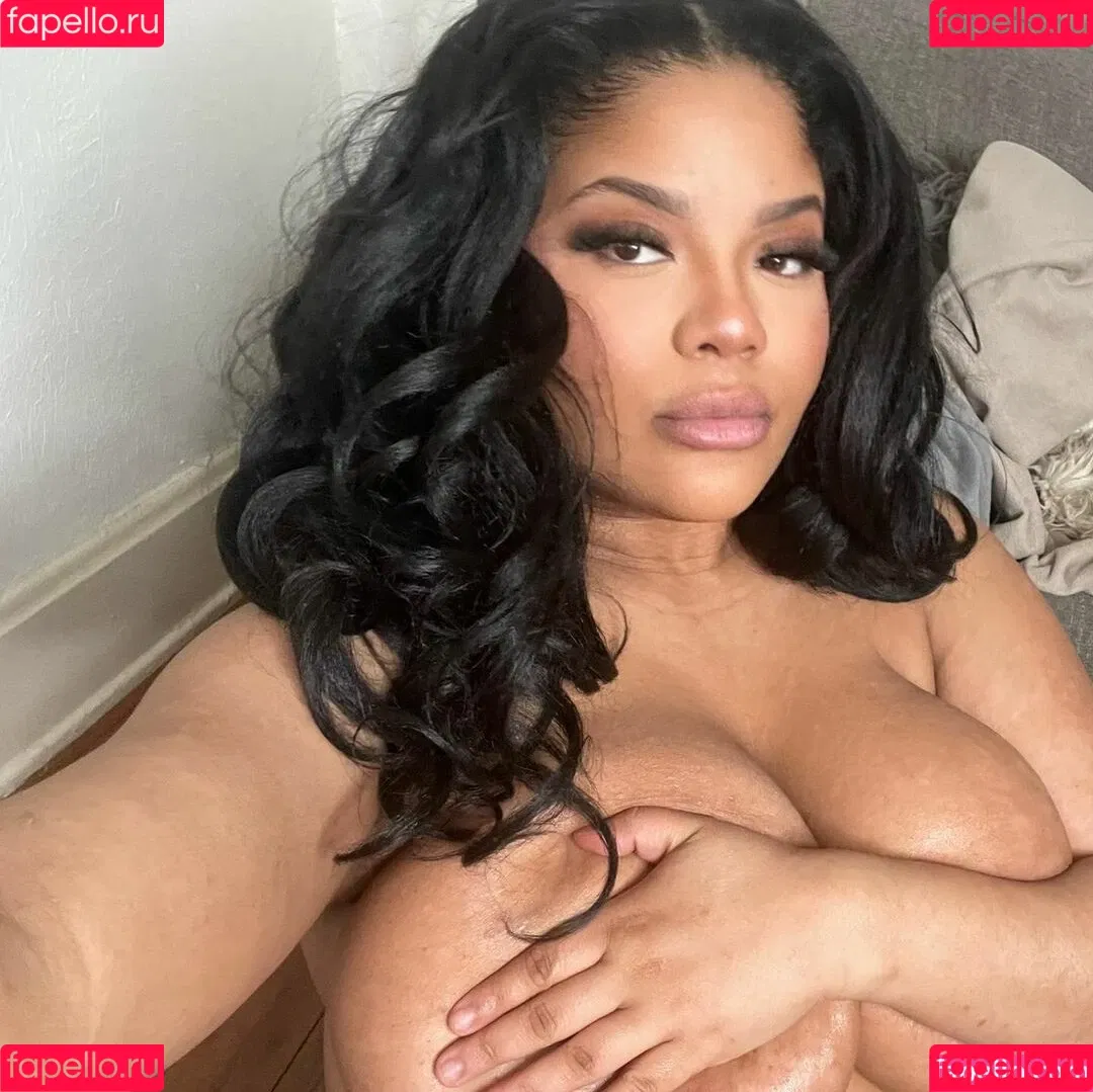 Gabrielle Logan Onlyfans Photo Gallery 