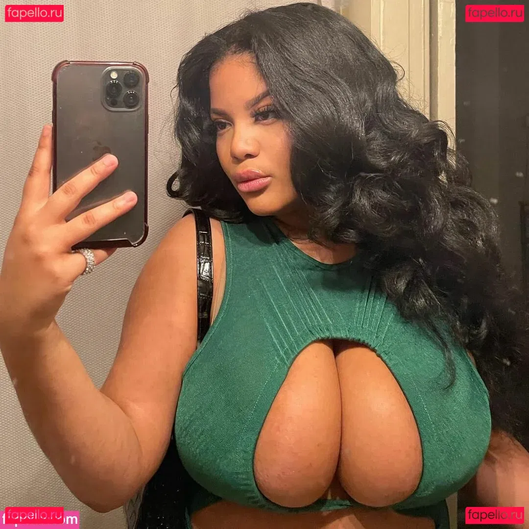 Gabrielle Logan Onlyfans Photo Gallery 