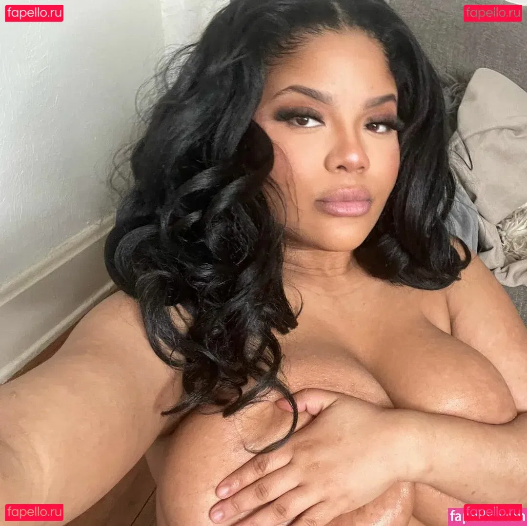 Gabrielle Logan Onlyfans Photo Gallery 