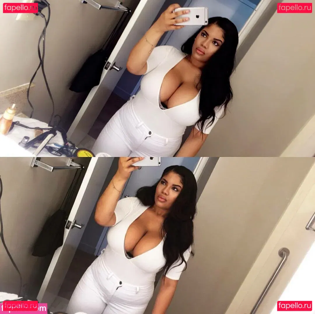 Gabrielle Logan Onlyfans Photo Gallery 