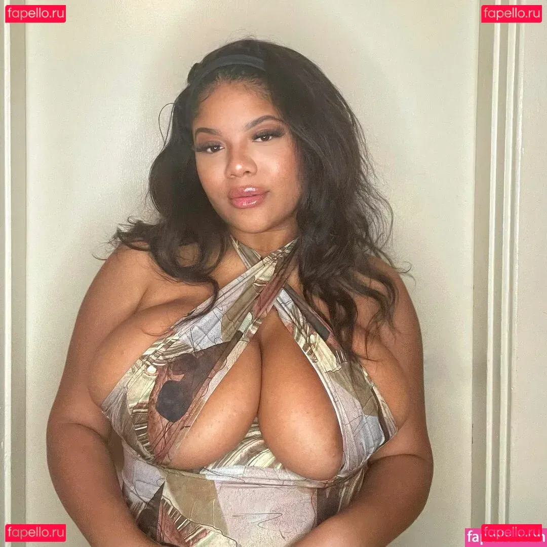 Gabrielle Logan Onlyfans Photo Gallery 