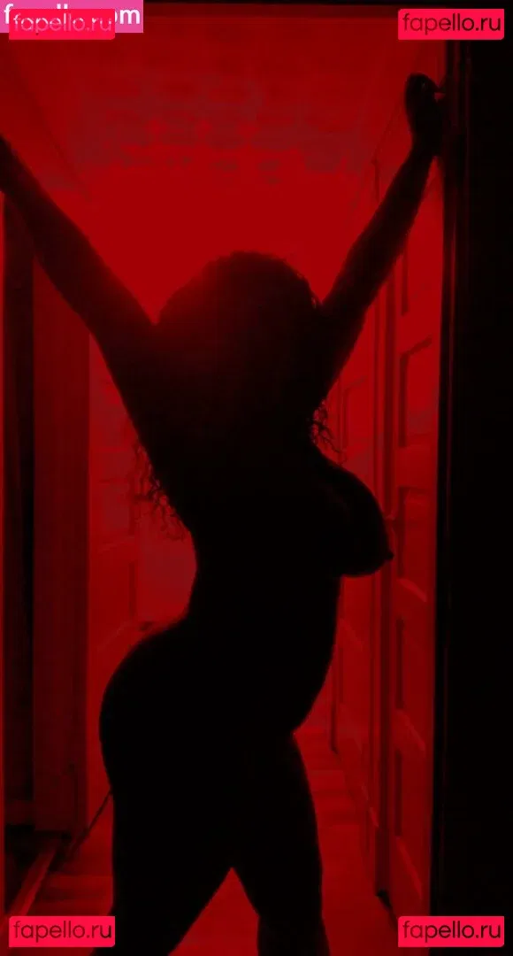 Gabrielle Logan Onlyfans Photo Gallery 