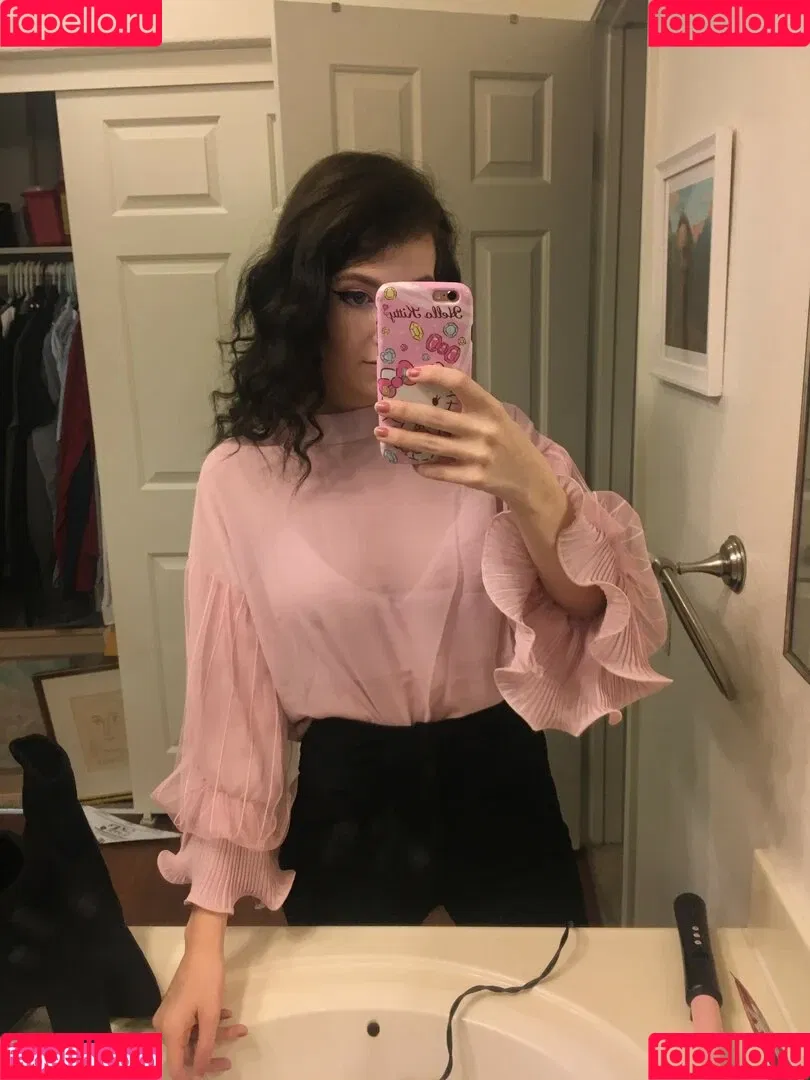 Elizabeth Reed Onlyfans Photo Gallery 