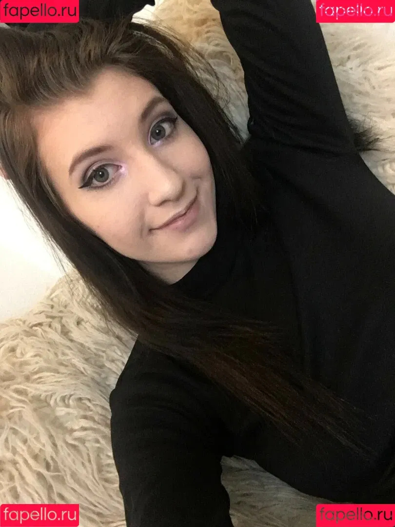 Elizabeth Reed Onlyfans Photo Gallery 