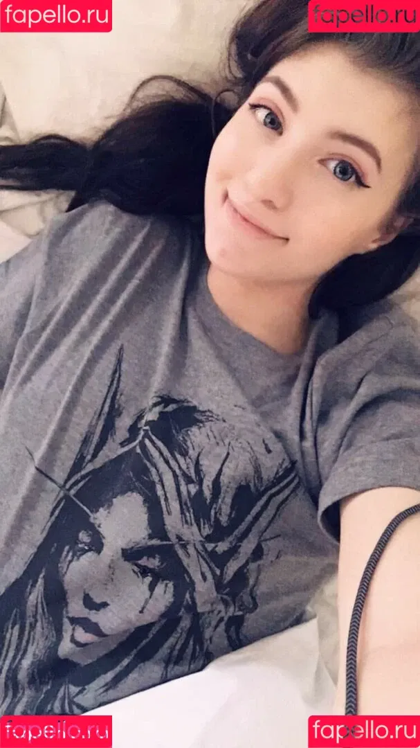 Elizabeth Reed Onlyfans Photo Gallery 