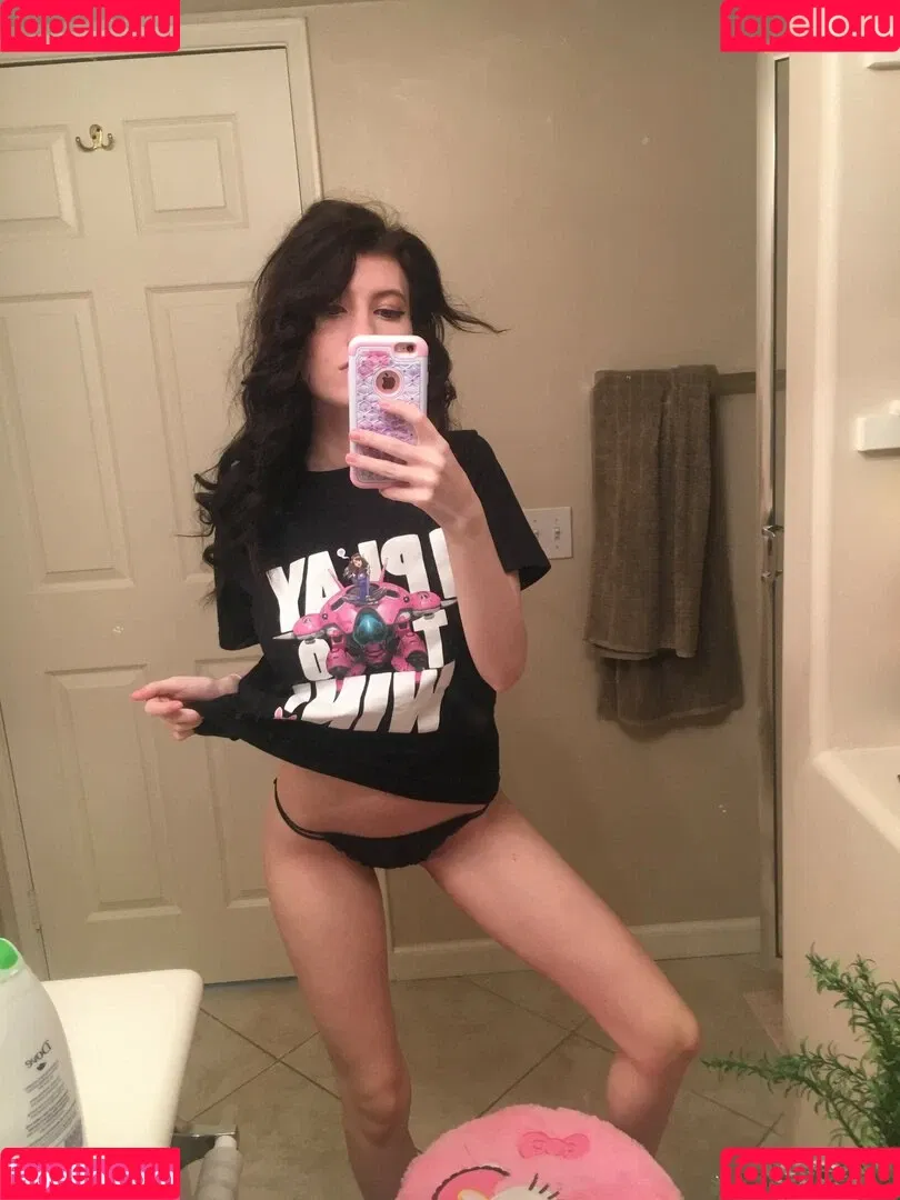 Elizabeth Reed Onlyfans Photo Gallery 