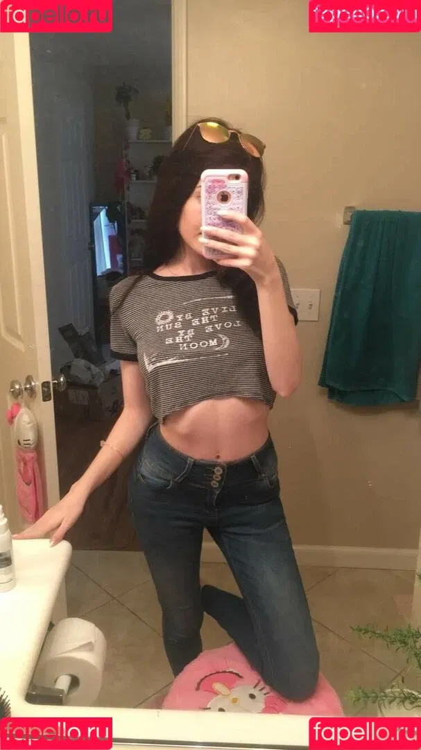 Elizabeth Reed Onlyfans Photo Gallery 