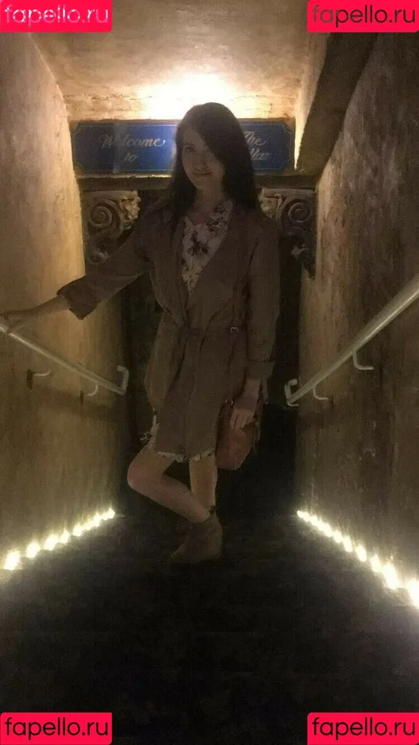 Elizabeth Reed Onlyfans Photo Gallery 