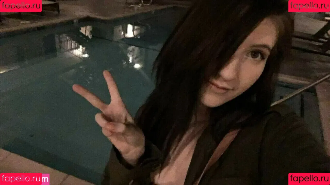 Elizabeth Reed Onlyfans Photo Gallery 