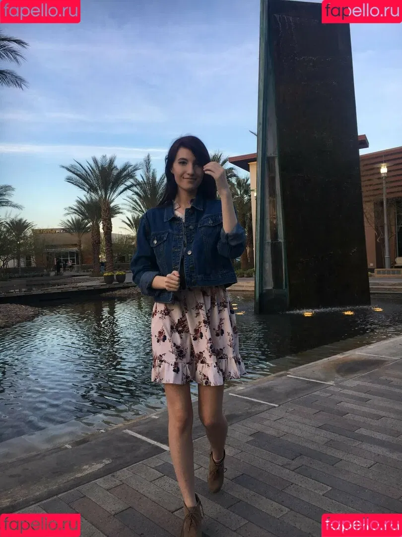 Elizabeth Reed Onlyfans Photo Gallery 
