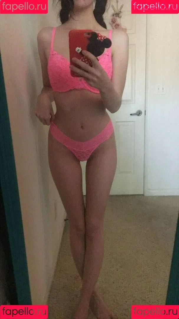 Elizabeth Reed Onlyfans Photo Gallery 