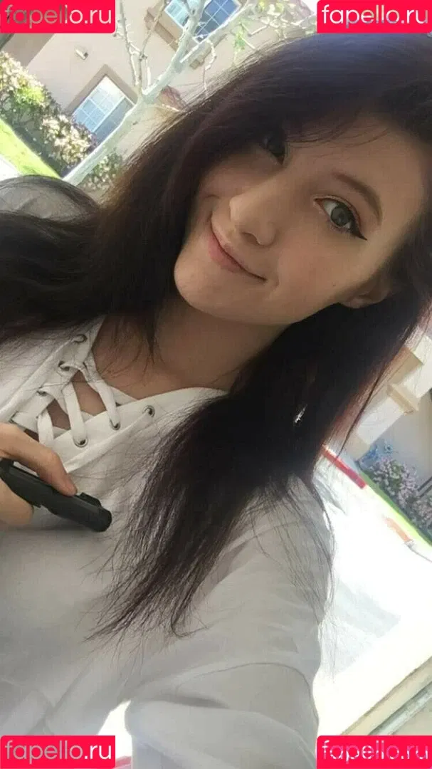 Elizabeth Reed Onlyfans Photo Gallery 