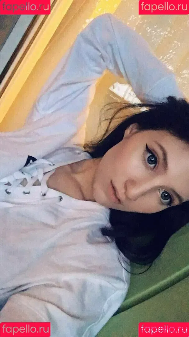 Elizabeth Reed Onlyfans Photo Gallery 