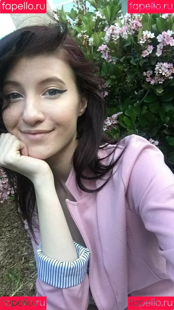 Elizabeth Reed Onlyfans Photo Gallery 
