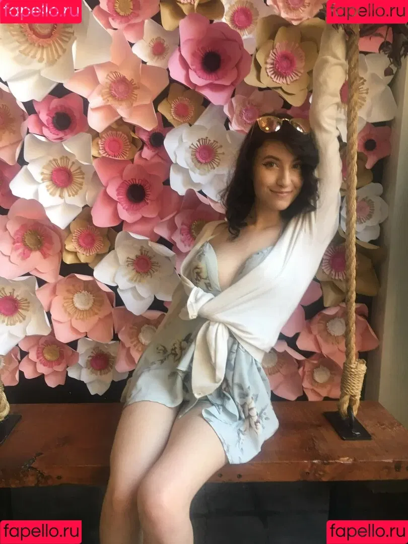 Elizabeth Reed Onlyfans Photo Gallery 