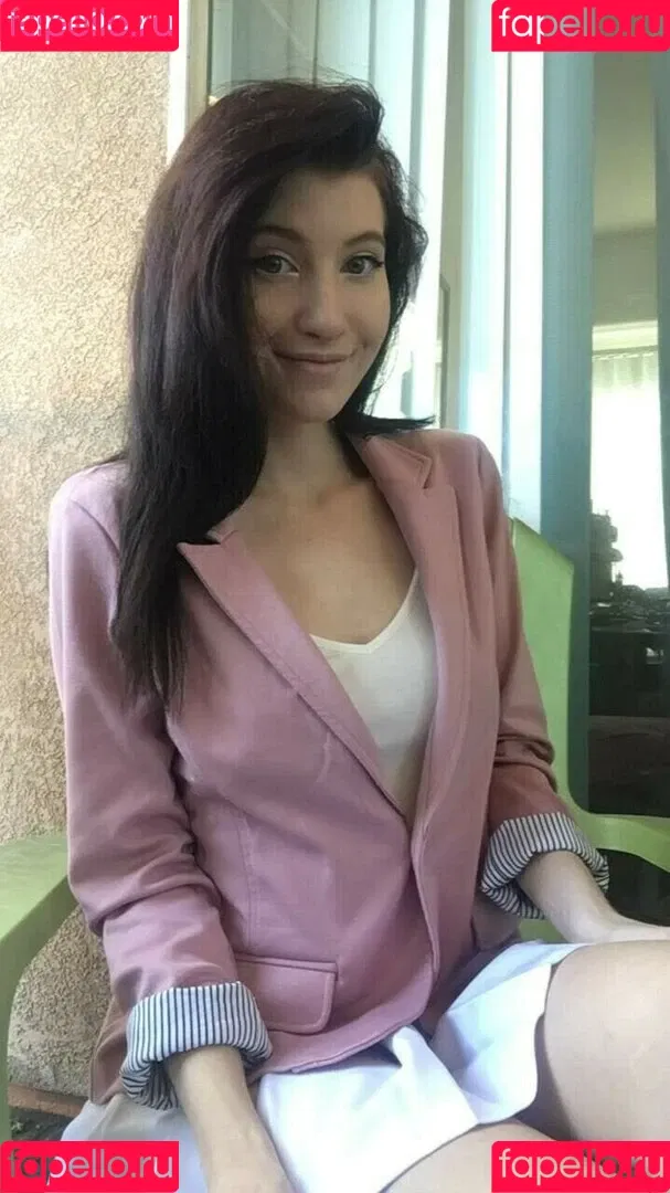 Elizabeth Reed Onlyfans Photo Gallery 