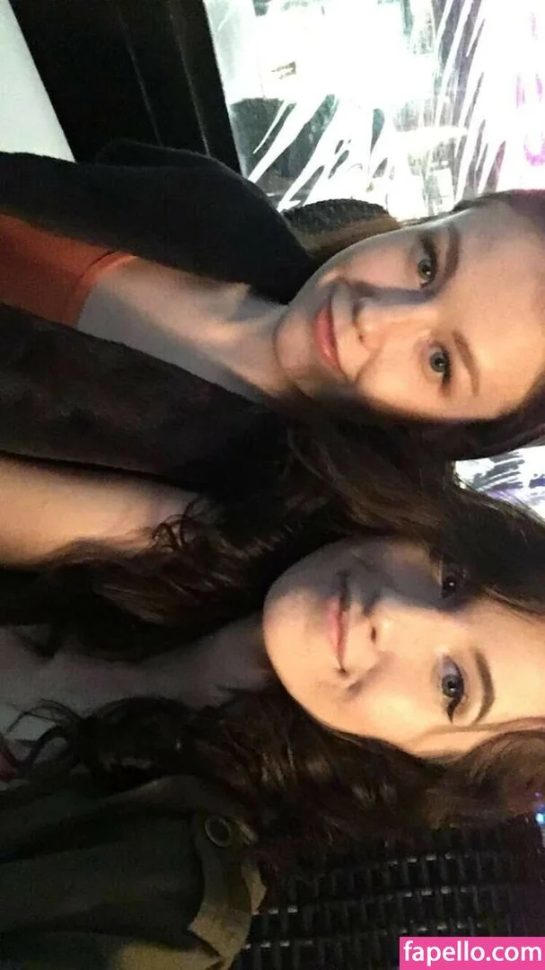 Elizabeth Reed Onlyfans Photo Gallery 