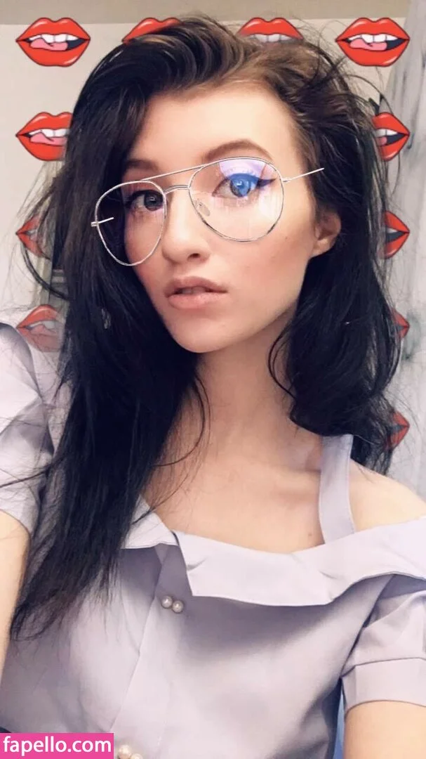 Elizabeth Reed Onlyfans Photo Gallery 