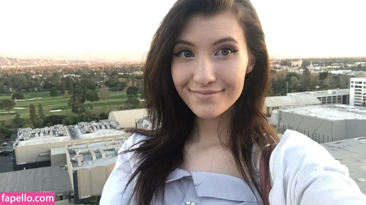 Elizabeth Reed Onlyfans Photo Gallery 